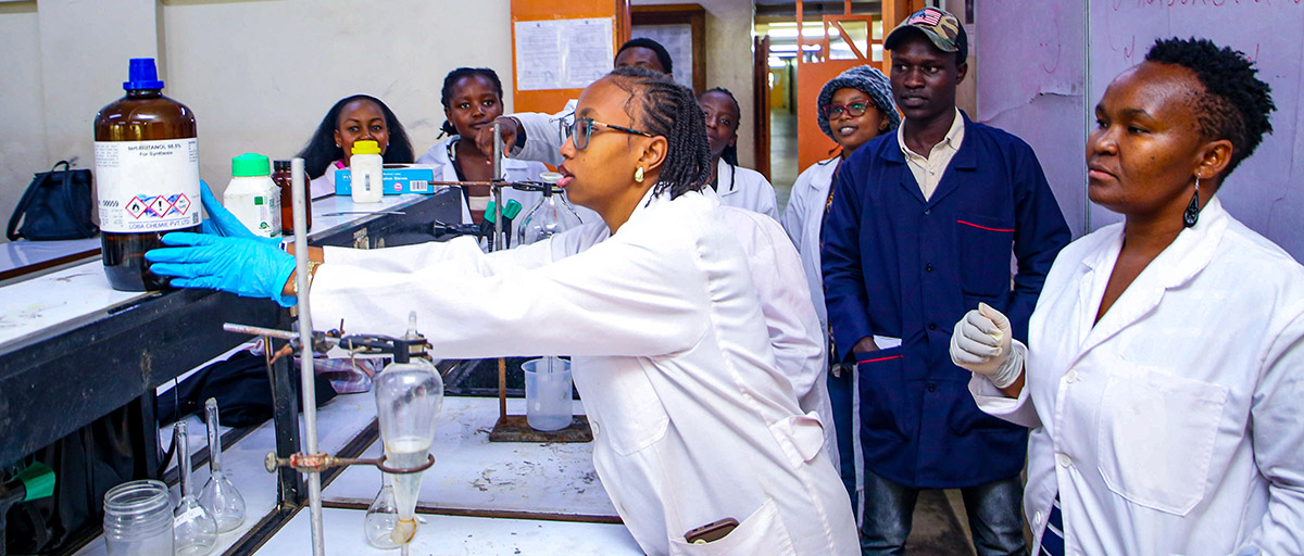 LABORATORY TESTS: Environmental Resources Management Analysis on Soil &amp; Water Quality